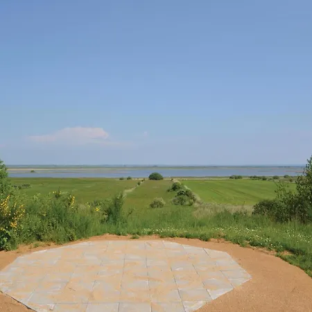 Veslos With Fireplace I