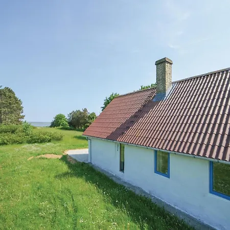 4 Bedroom Beautiful In Veslos Holiday home