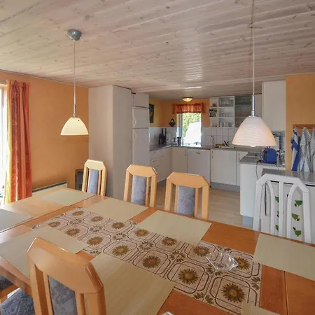 Veslos With Fireplace I Semesterbostad *